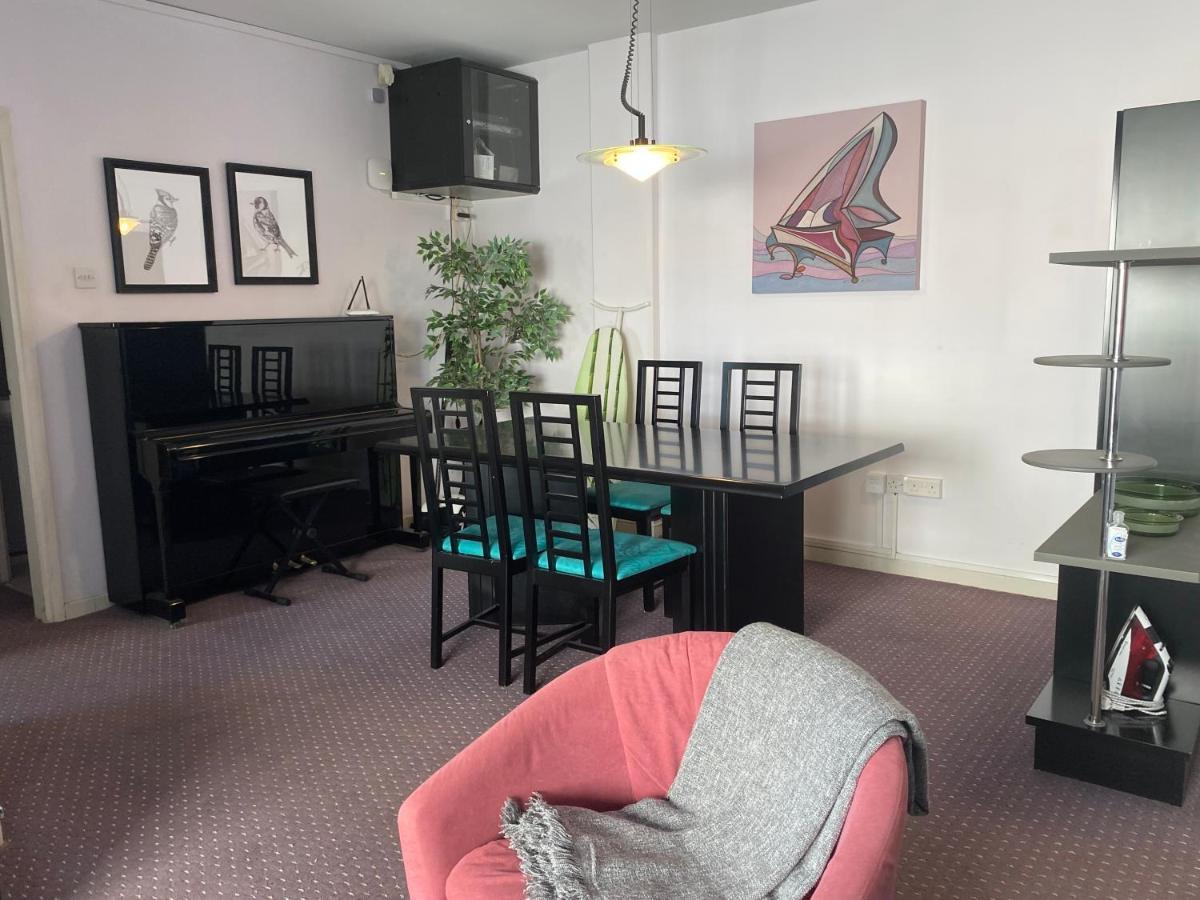 Private Room In A Shared Flat At Best Location Лімасол Екстер'єр фото