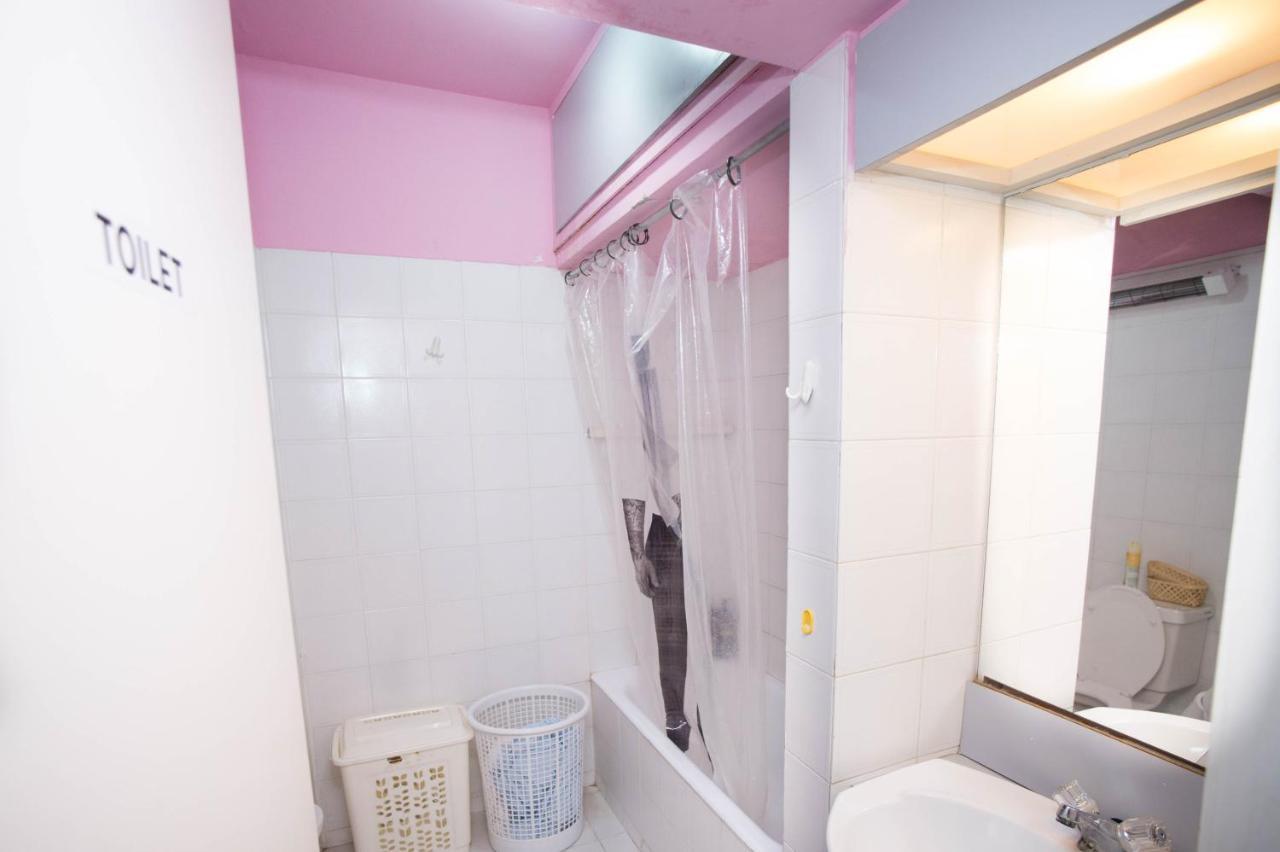 Private Room In A Shared Flat At Best Location Лімасол Екстер'єр фото
